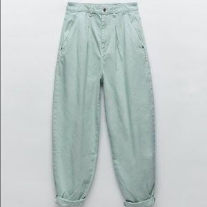 Authentic slouchy jeans